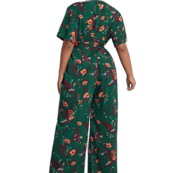 Women's Green Floral Jumpsuit from Shein Curve - Picture 2 of 5